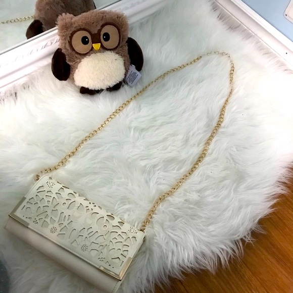 Call It Spring Handbags - 🌟 CALL IT SPRING Laser Cut Cream Gold Clutch